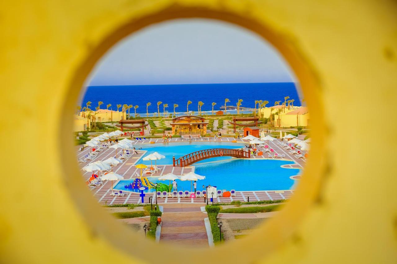 Amarina Queen Resort & Aqua Park Marsa Alam Esterno foto