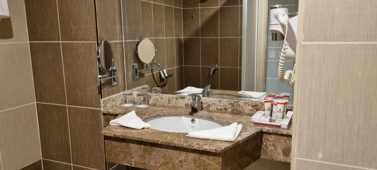 Amarina Queen Resort & Aqua Park Marsa Alam Esterno foto