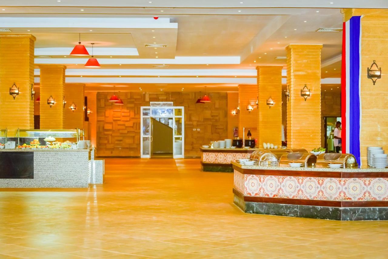 Amarina Queen Resort & Aqua Park Marsa Alam Esterno foto