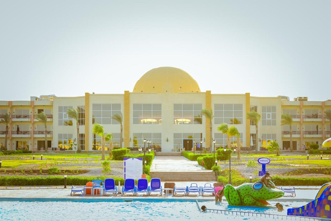 Amarina Queen Resort & Aqua Park Marsa Alam Esterno foto